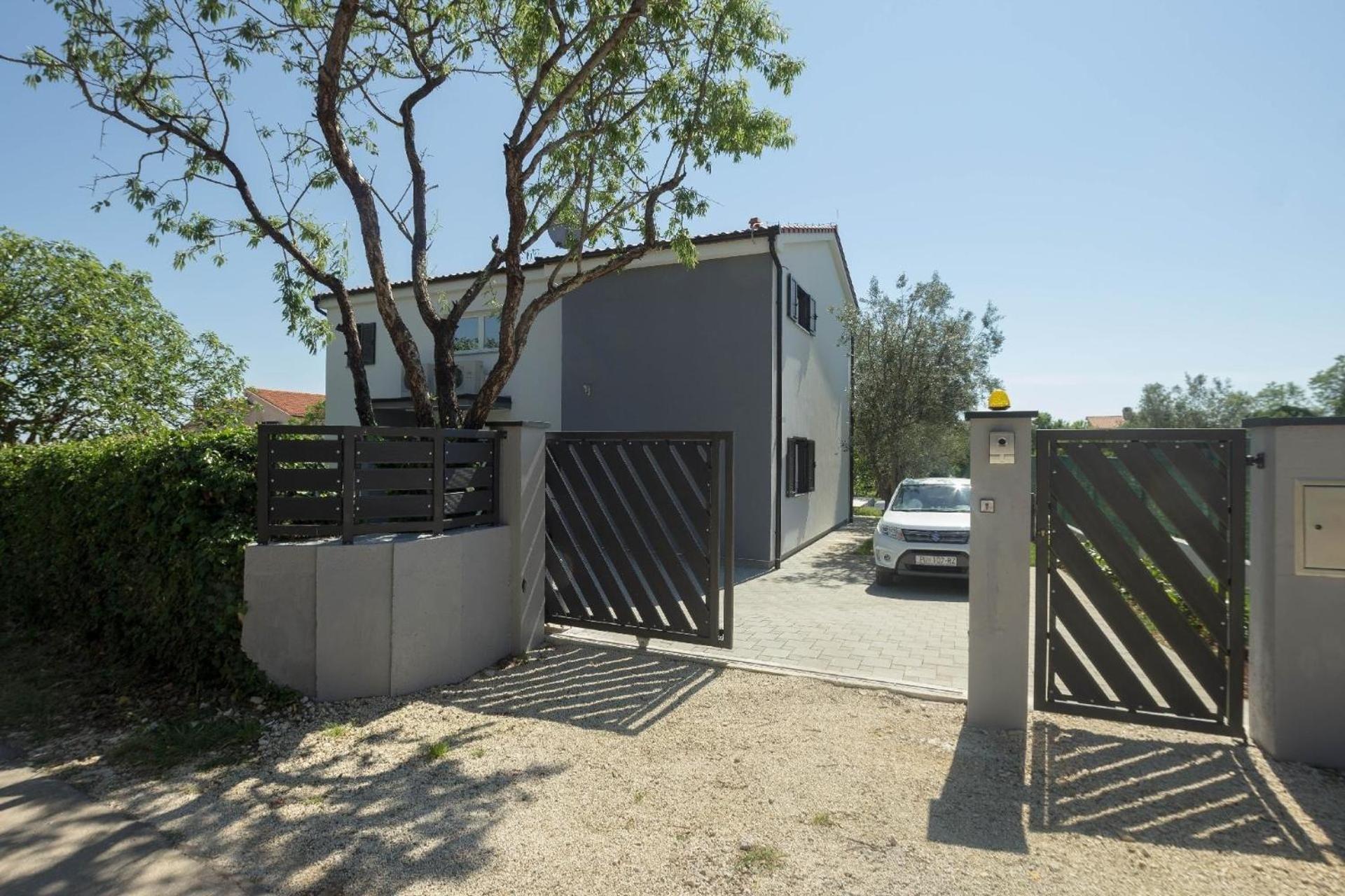 Ferienhaus Mit Privatpool Fuer 8 Personen Ca 200 Qm In Medulin, Istrien Suedkueste Von Istrien Exterior photo